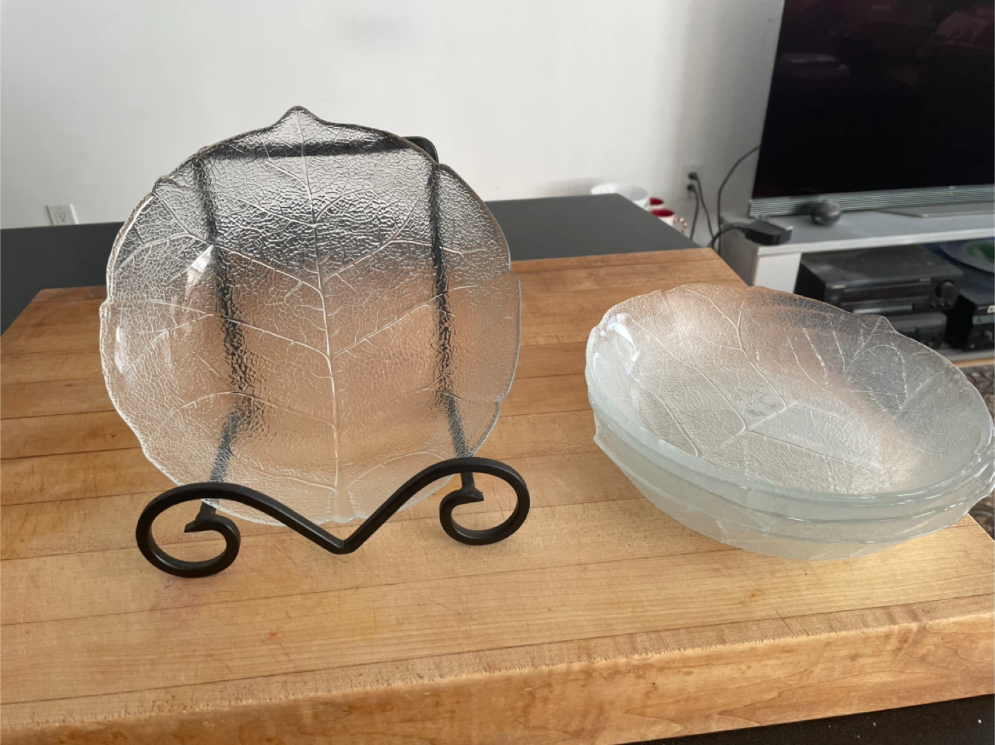 Leaf Shaped Glass Bowl Set of 5