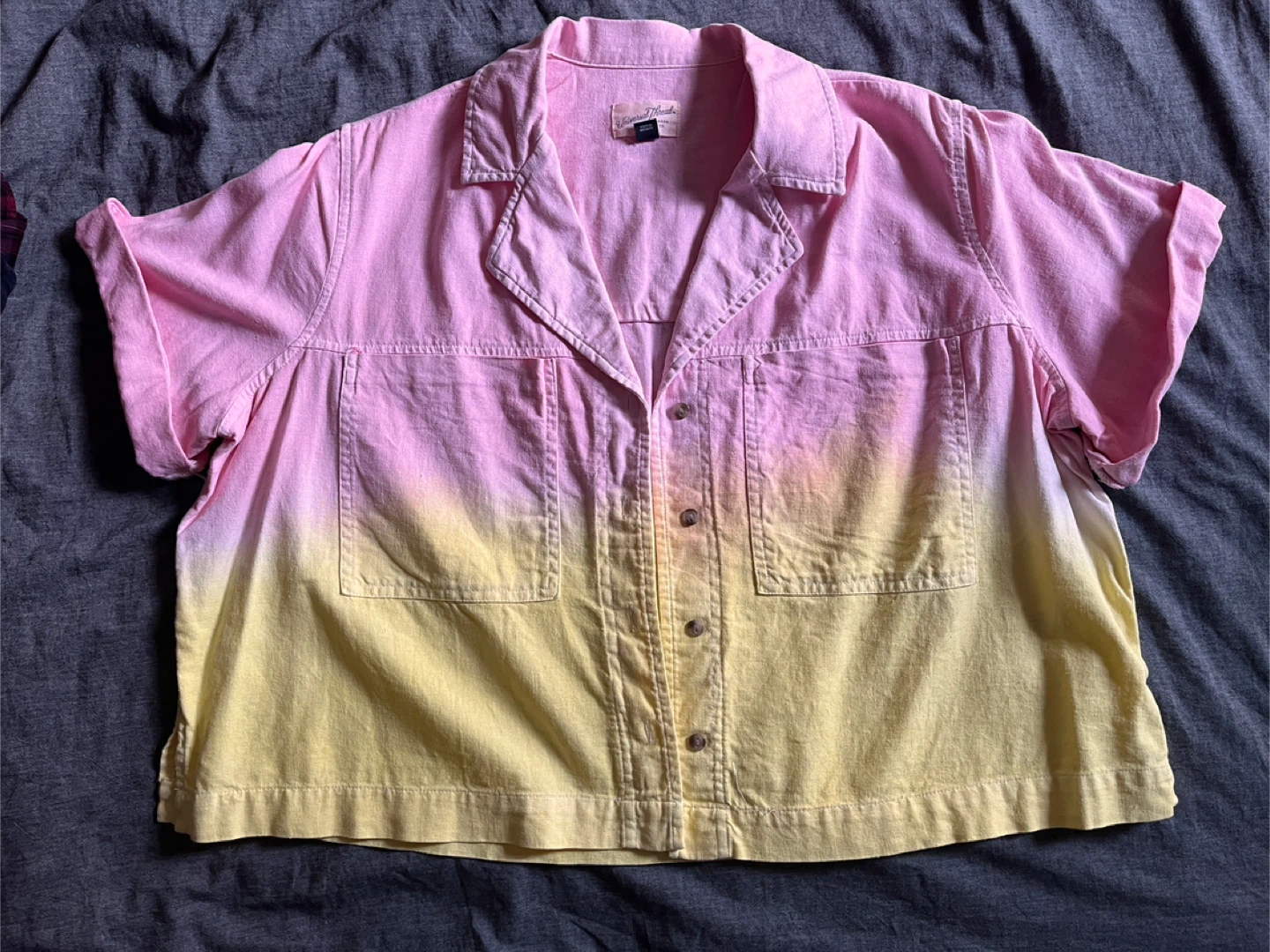 Universal Thread button down shirt, size L