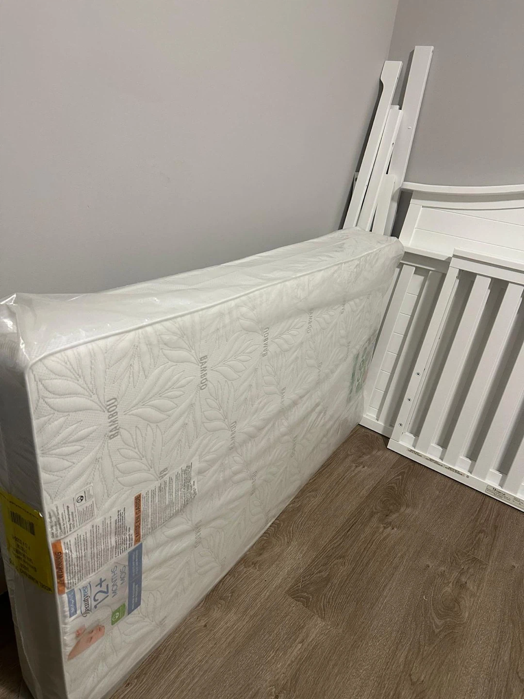 Child Craft Convertible Crib and Mattress - photo 3