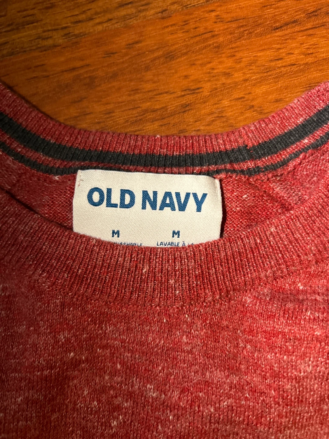 Old Navy Men's Red Knit Sweater Size M - photo 2