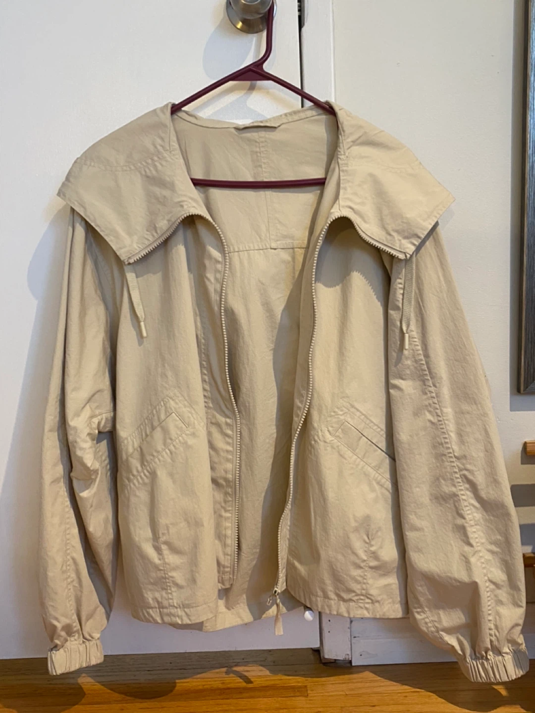 UNIQLO Beige Lightweight Hooded Jacket - photo 4