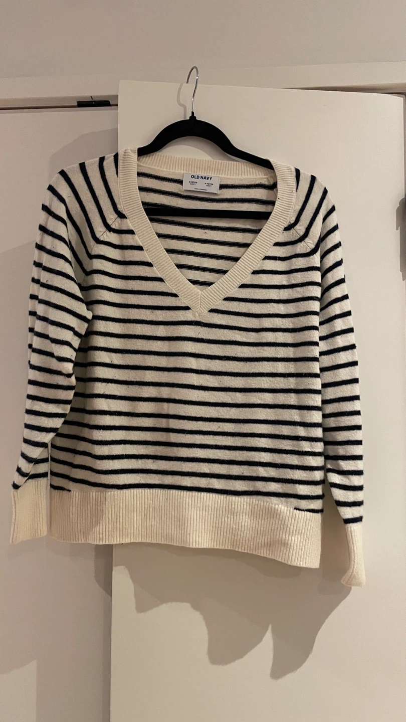Old Navy Striped V-Neck Sweater