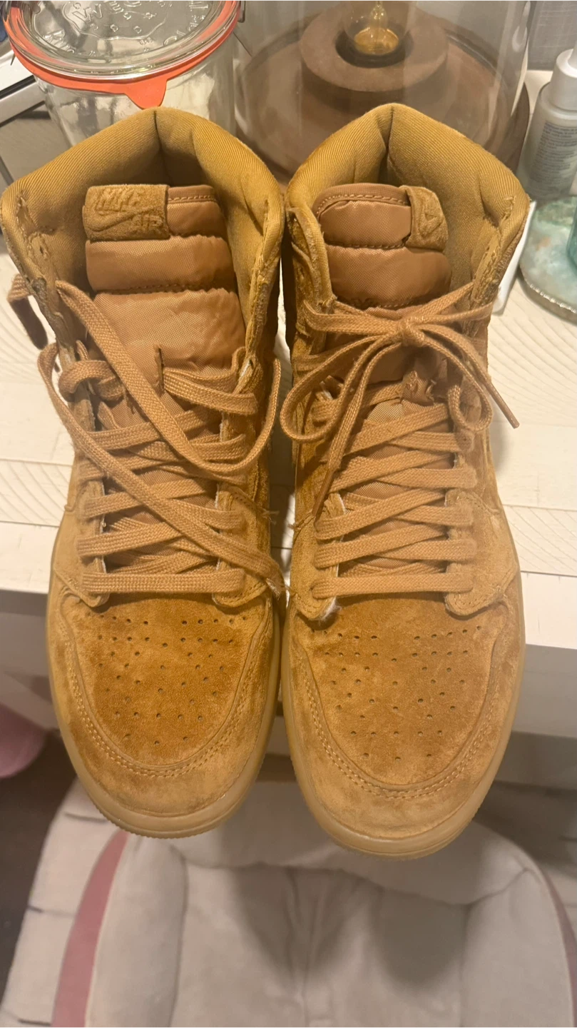 Nike Air Jordan 1 High Wheat Suede Men's Shoes US 11