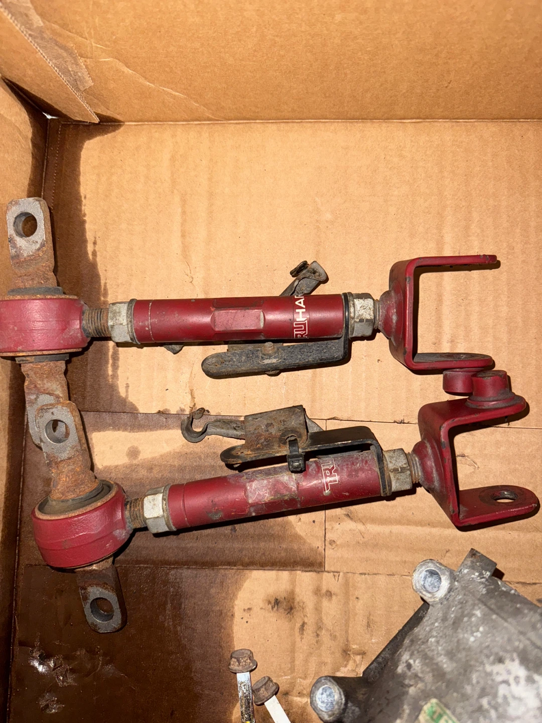 TRU Hart Red Adjustable Rear Control Arms