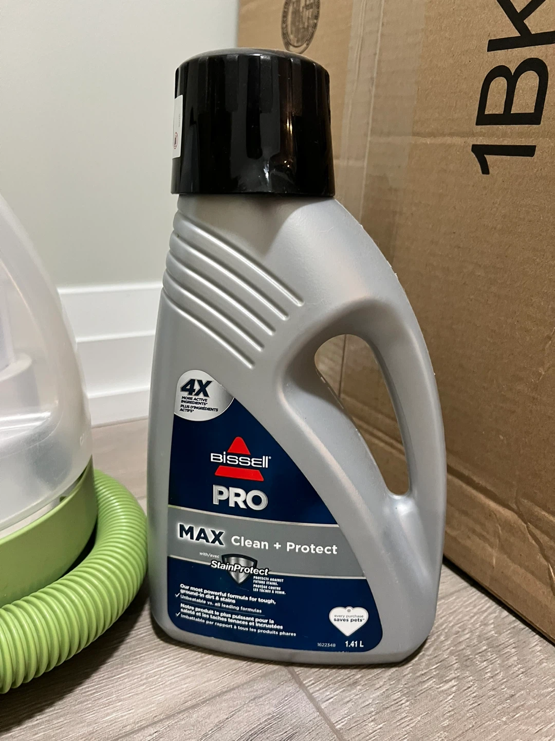 BISSELL Little Green Portable Carpet & Upholstery Cleaner - photo 2