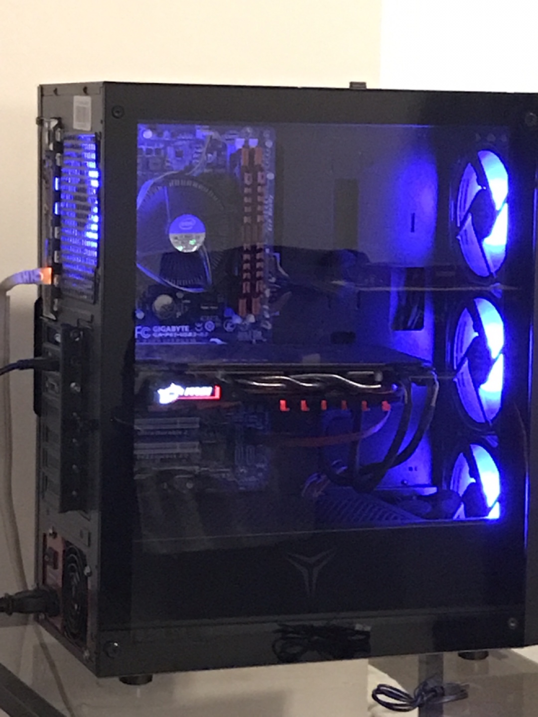 Intel  desktop   / light Gaming   PC