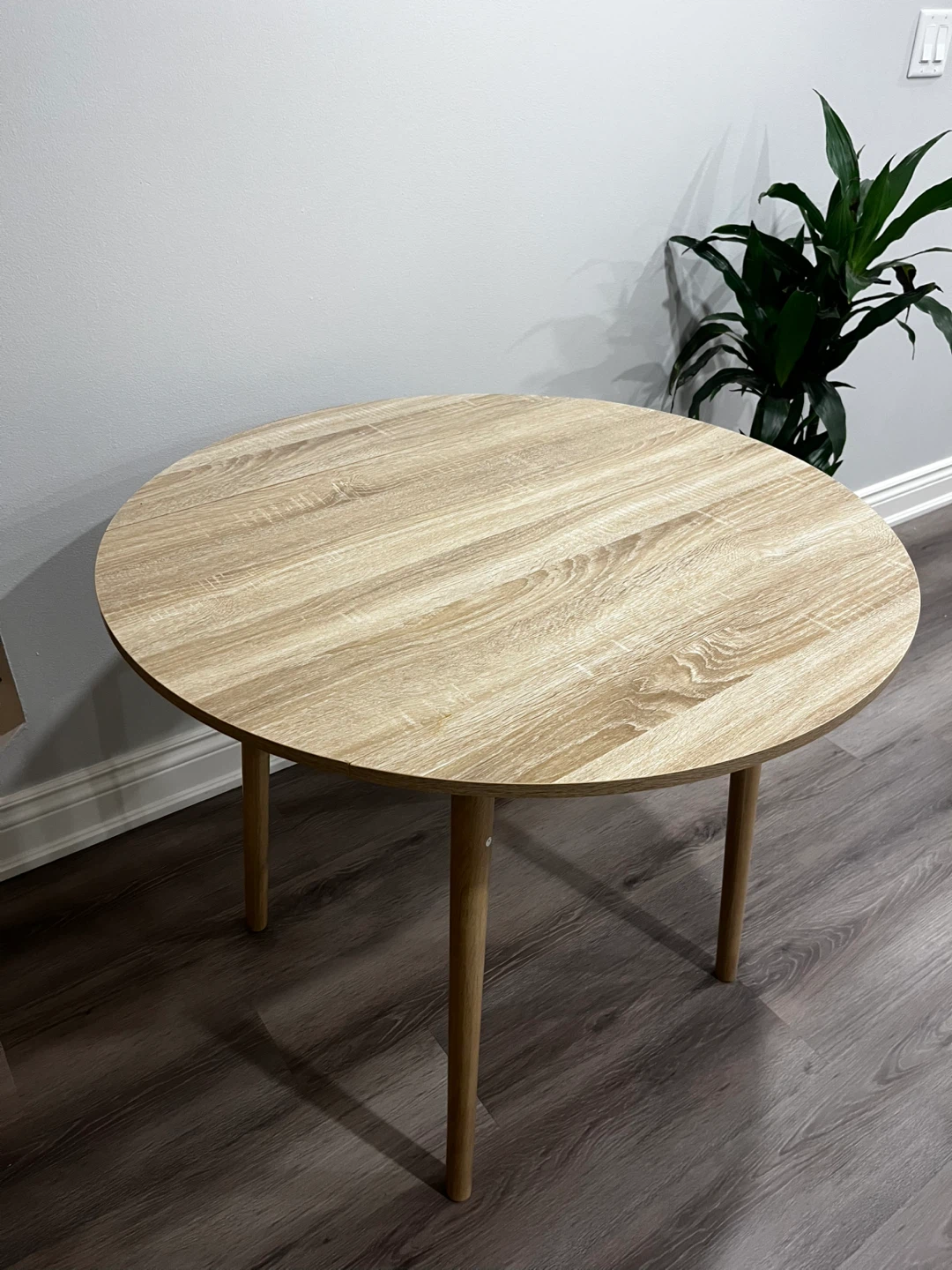 Brand New Round dining table with 2 folding leaves (never used) - photo 2
