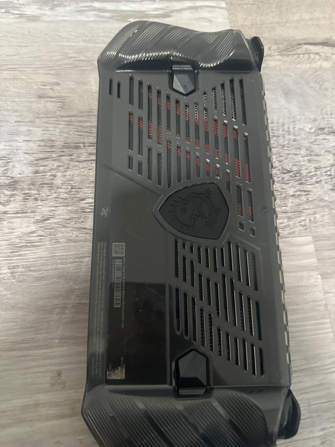 MSI Claw AIM Handheld Gaming PC - photo 2