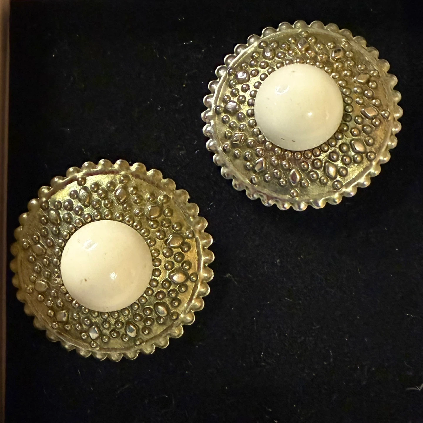 Vintage Clip-On Hob Knob Earrings