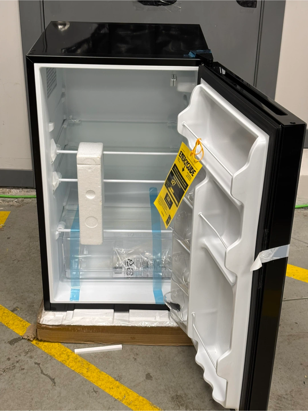 Insignia 4.4 cu ft Glass Door Compact Fridge - photo 3