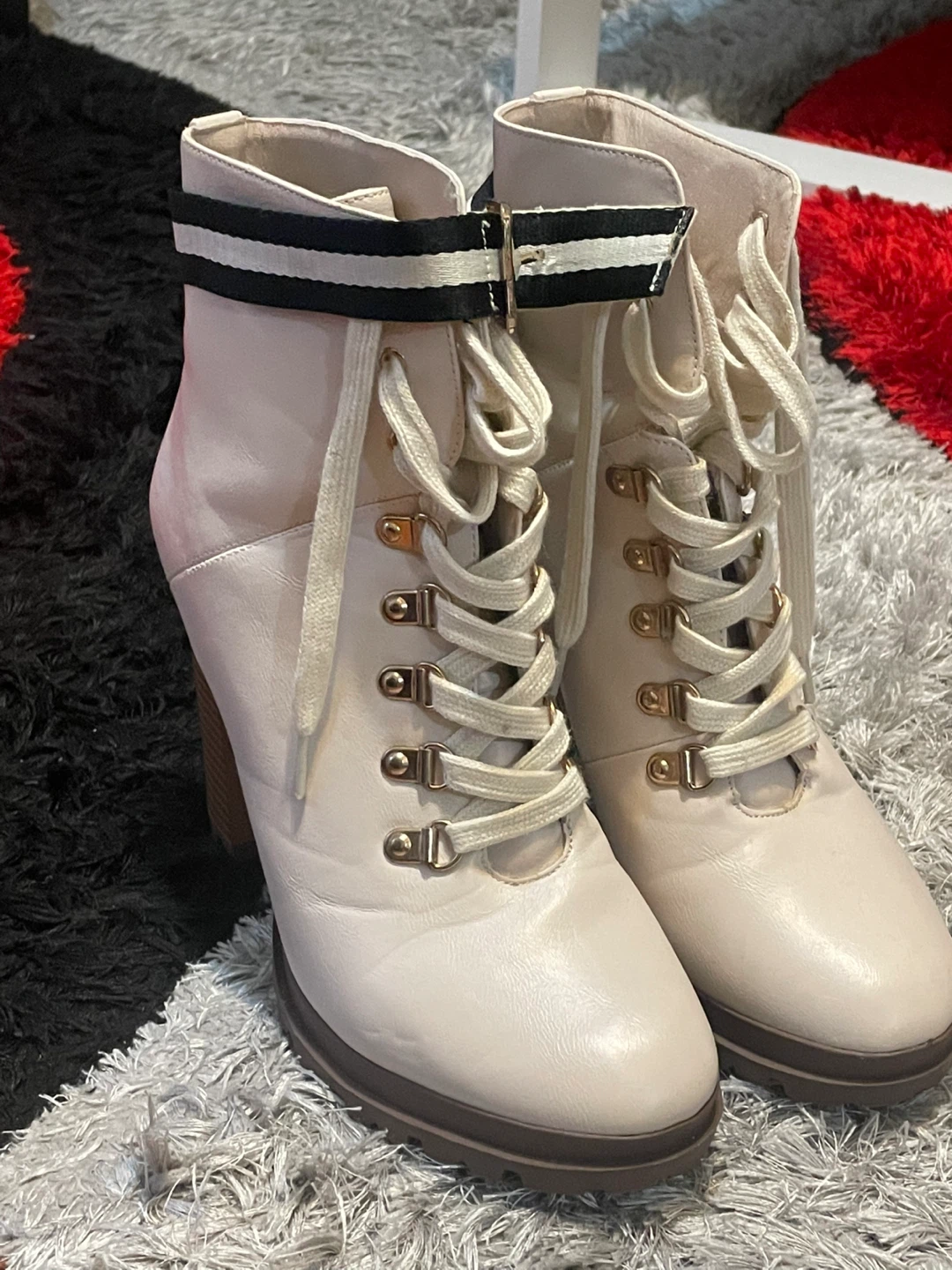 JUSTFAB Ribonea Cream Lace-Up High Heel Booties Size 8.5 - photo 4