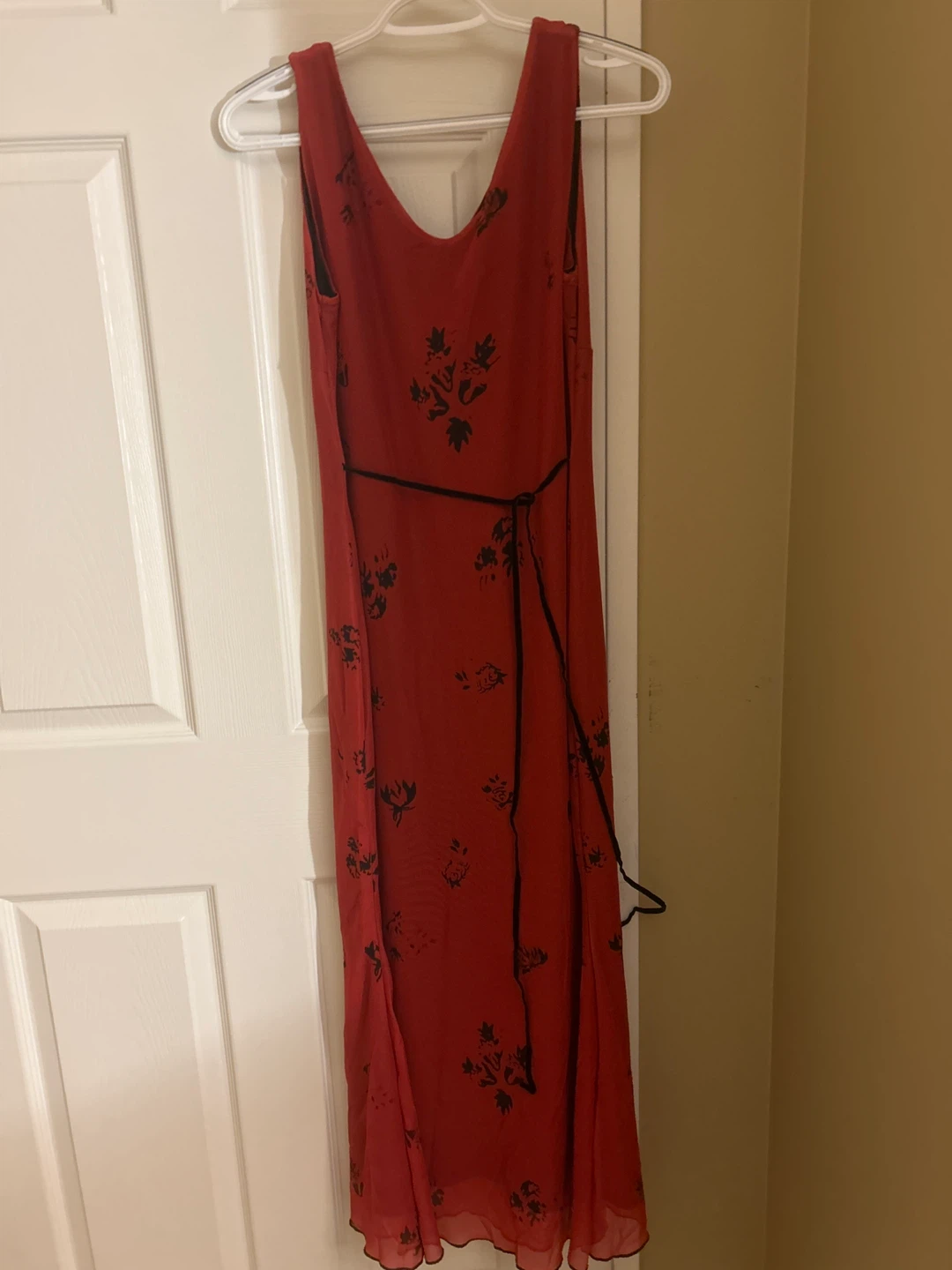 Red Floral Maxi Dress size Small - photo 2