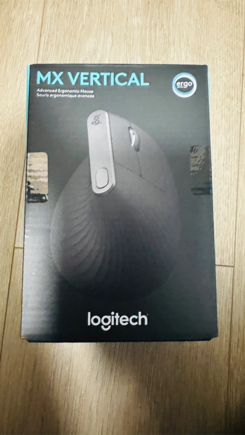 Logitech MX Vertical Advanced Ergonomic Mouse