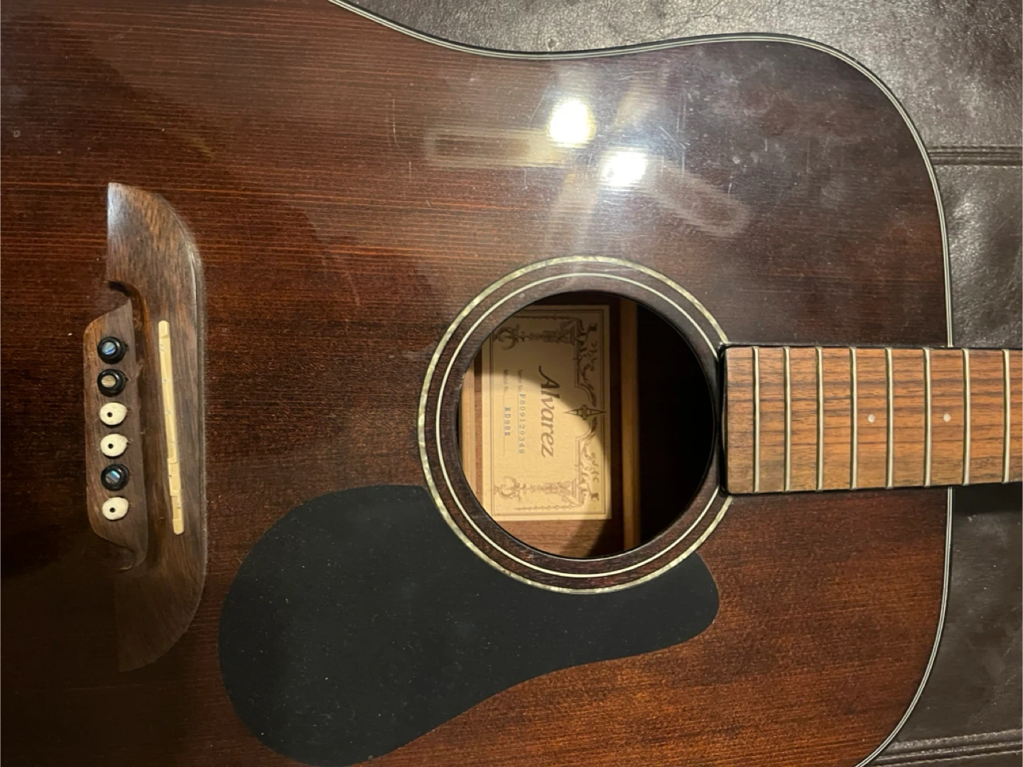 Alvarez Acoustic Guitar - photo 3
