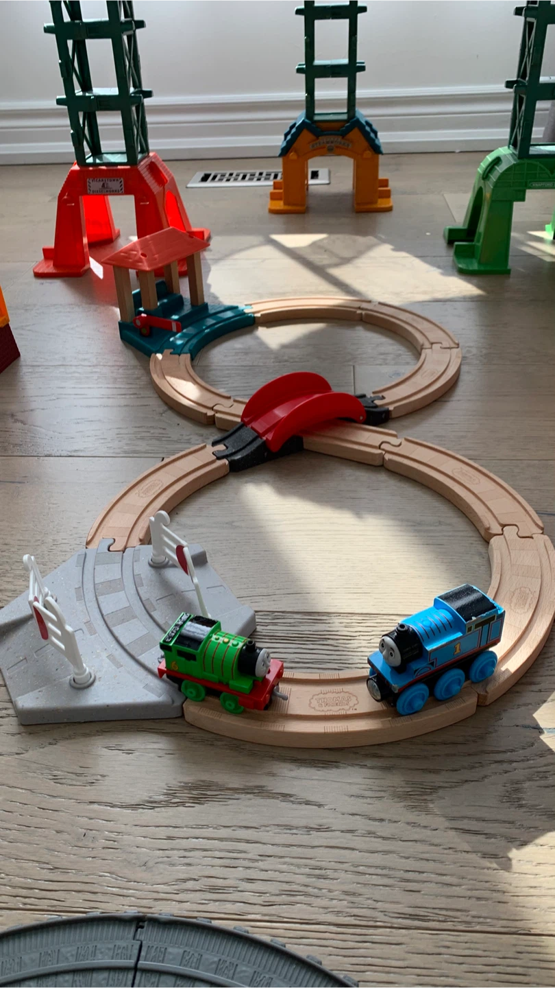 Thomas & Friends Super Station and Wooden Set - photo 3