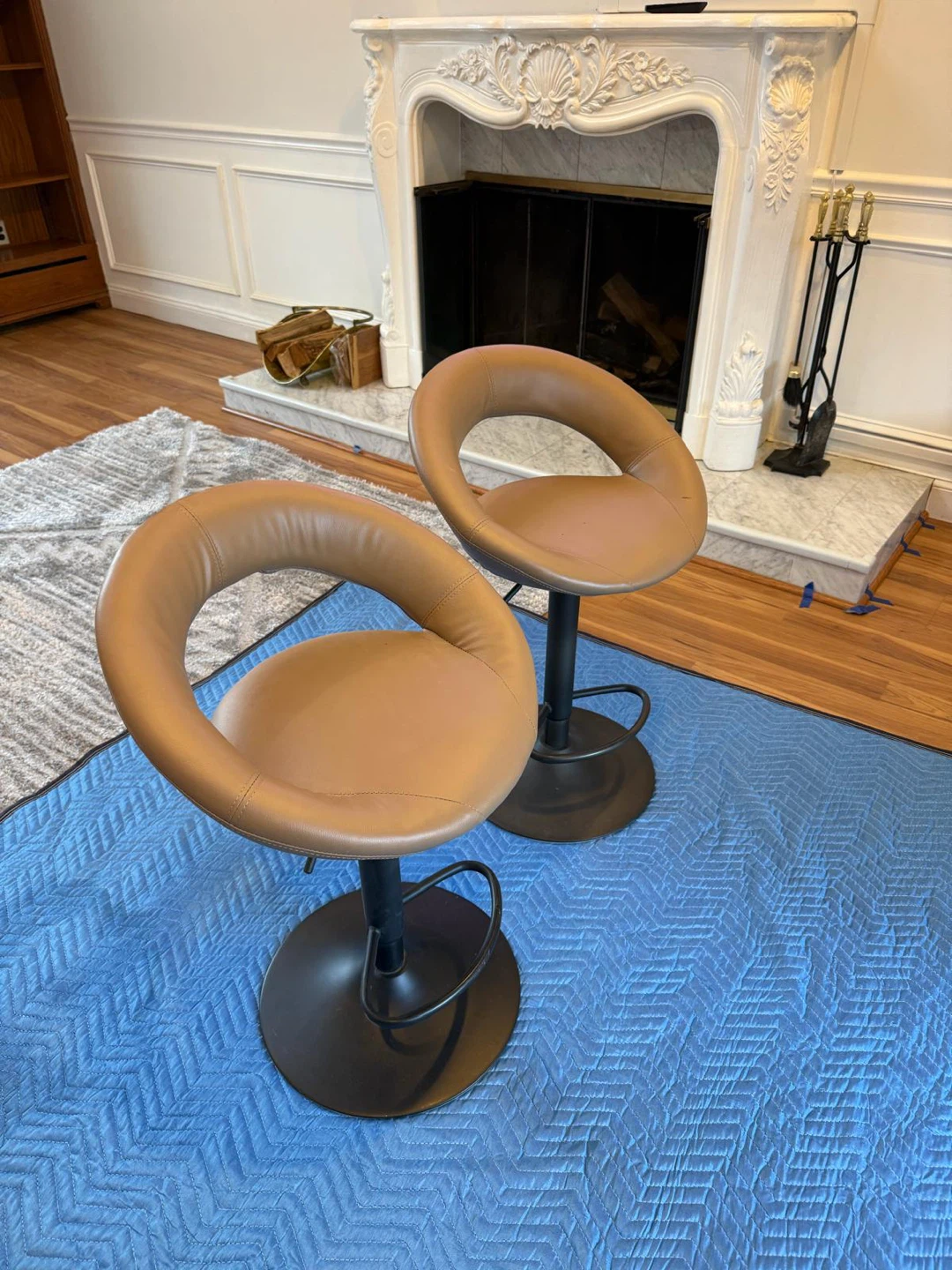 Set of 2 Tan Faux Leather Swivel Bar Stools