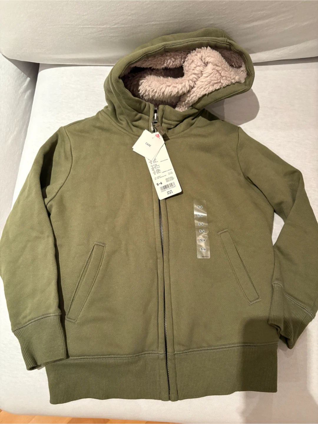 NEW Uniqlo jacket