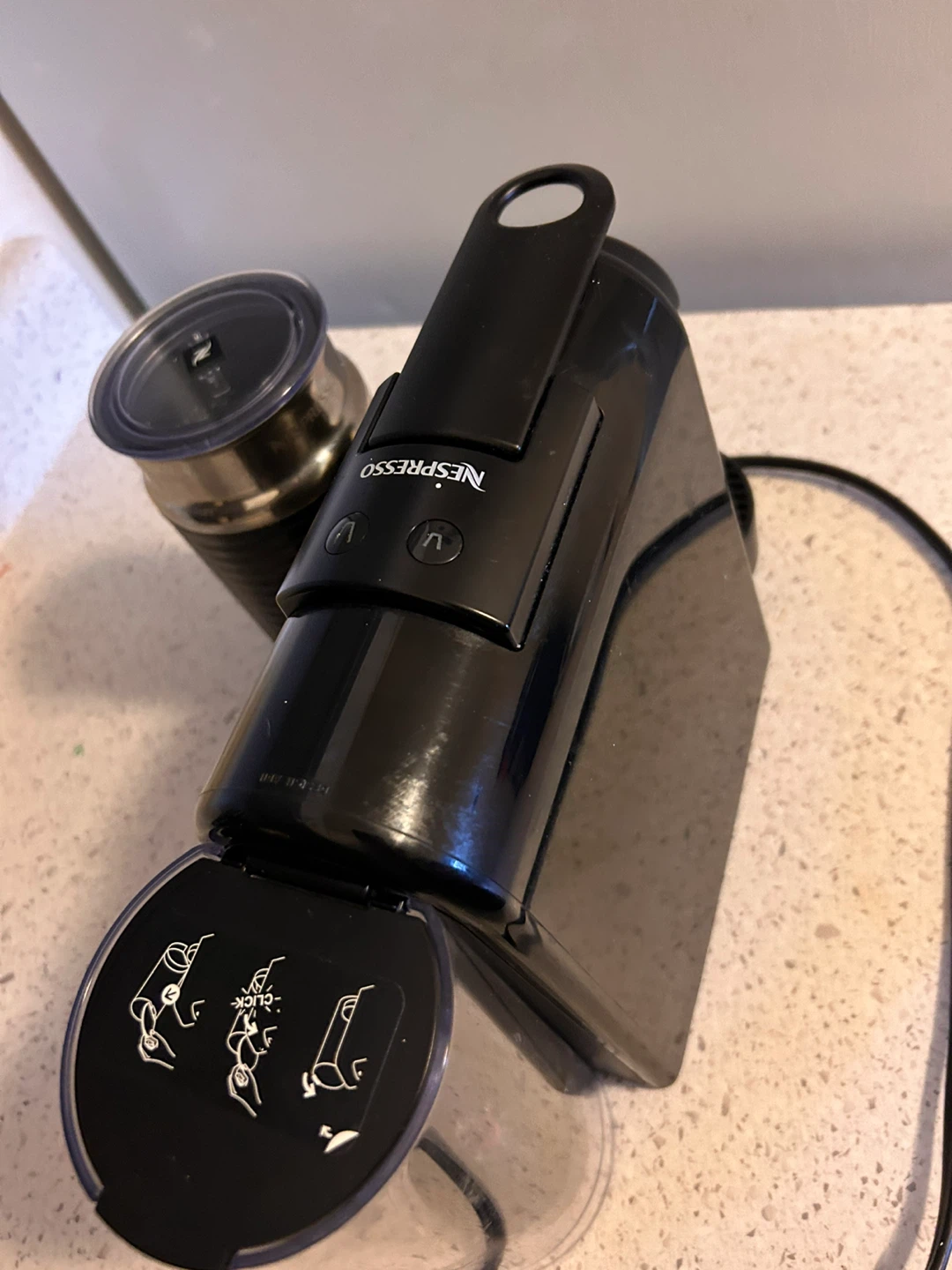 Nespresso Coffee Machine and Milk Frother Set - photo 3