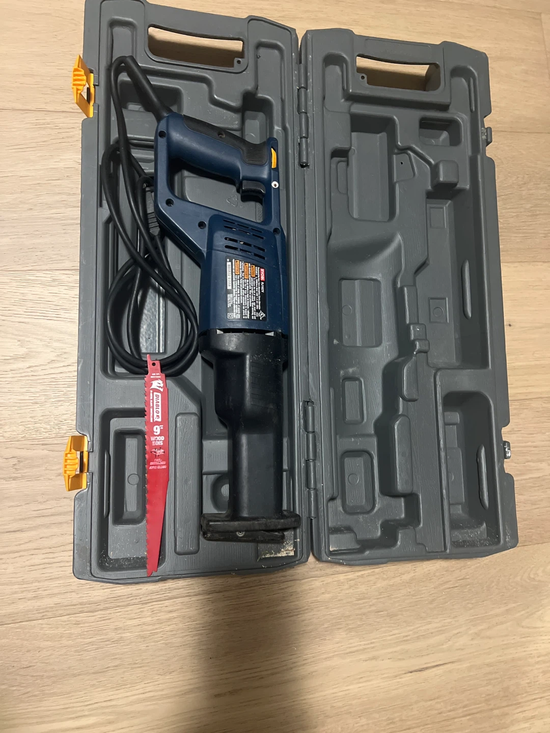 Ryobi Reciprocating Saw with Case