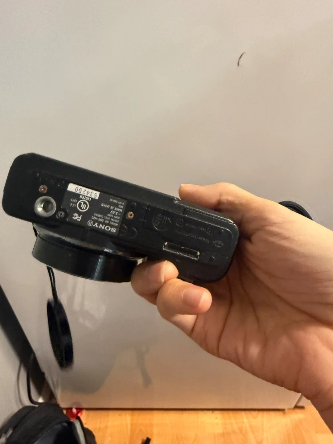 Sony Cyber-shot Digital Camera - photo 3
