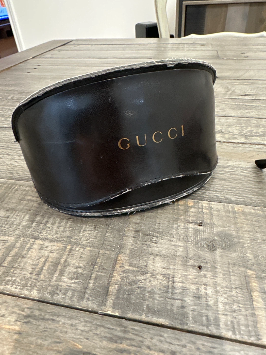 Gucci Sunglasses with Case - photo 4