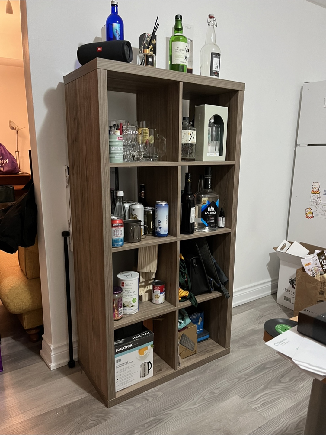 8 cube Organizer / Shelving Unit
