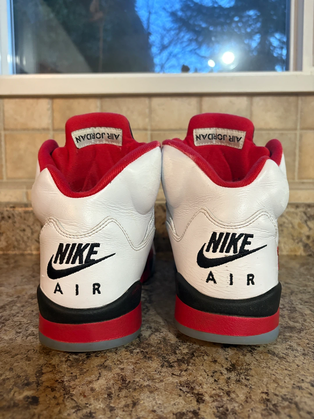 Jordan 5 Fire Red 2025 - photo 2