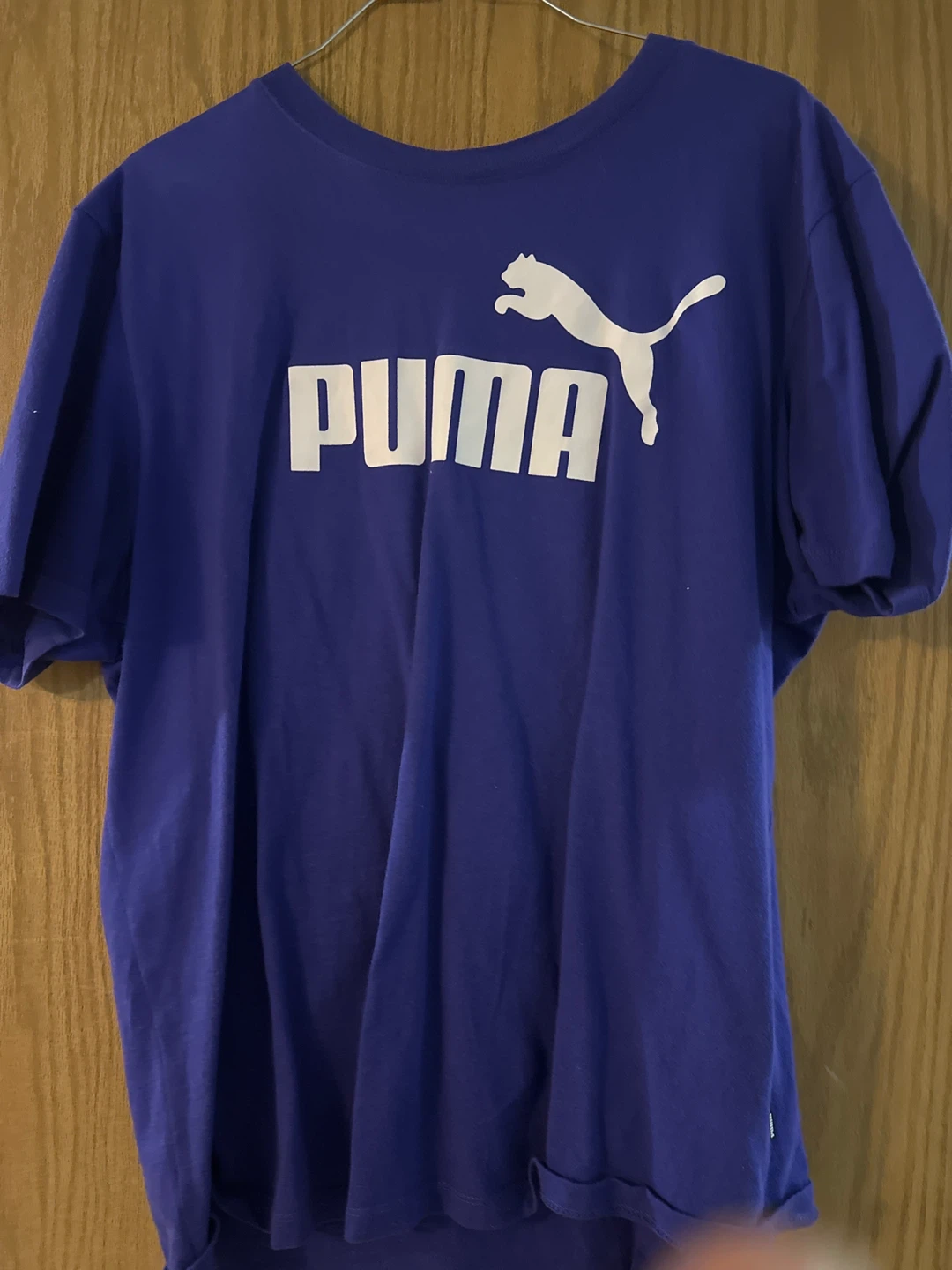 🧡Puma Men's Logo T-Shirt - Large🧡