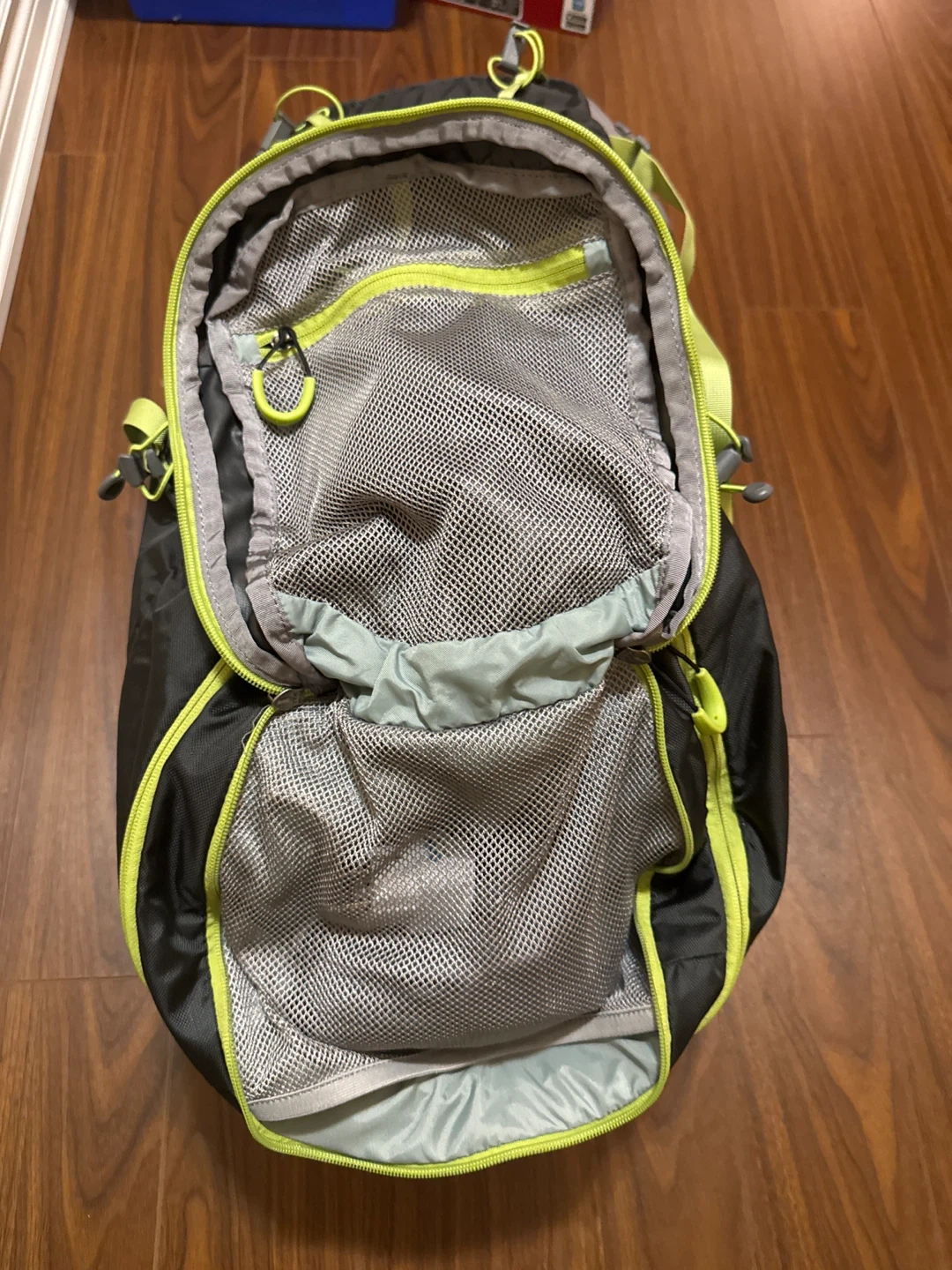 MEC Spirit 40L hiking or backpacking pack - photo 5