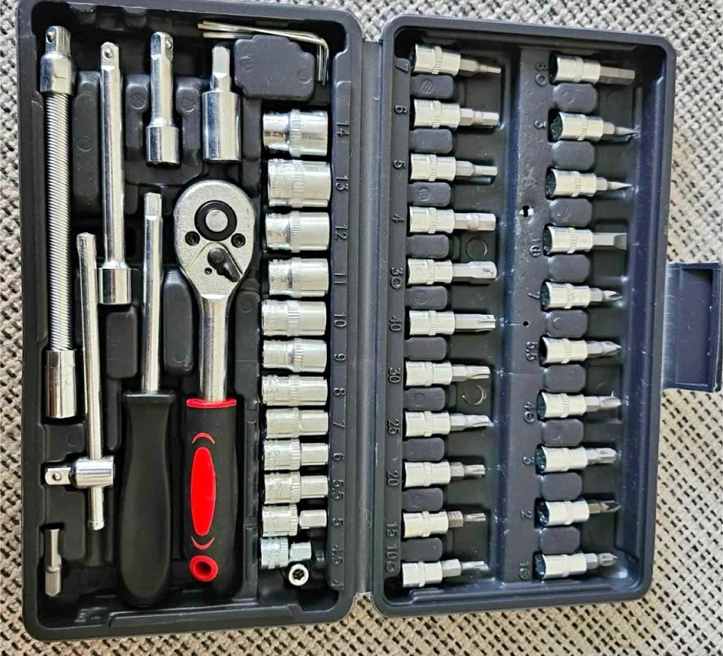 46 Piece Socket Wrench Set - photo 3