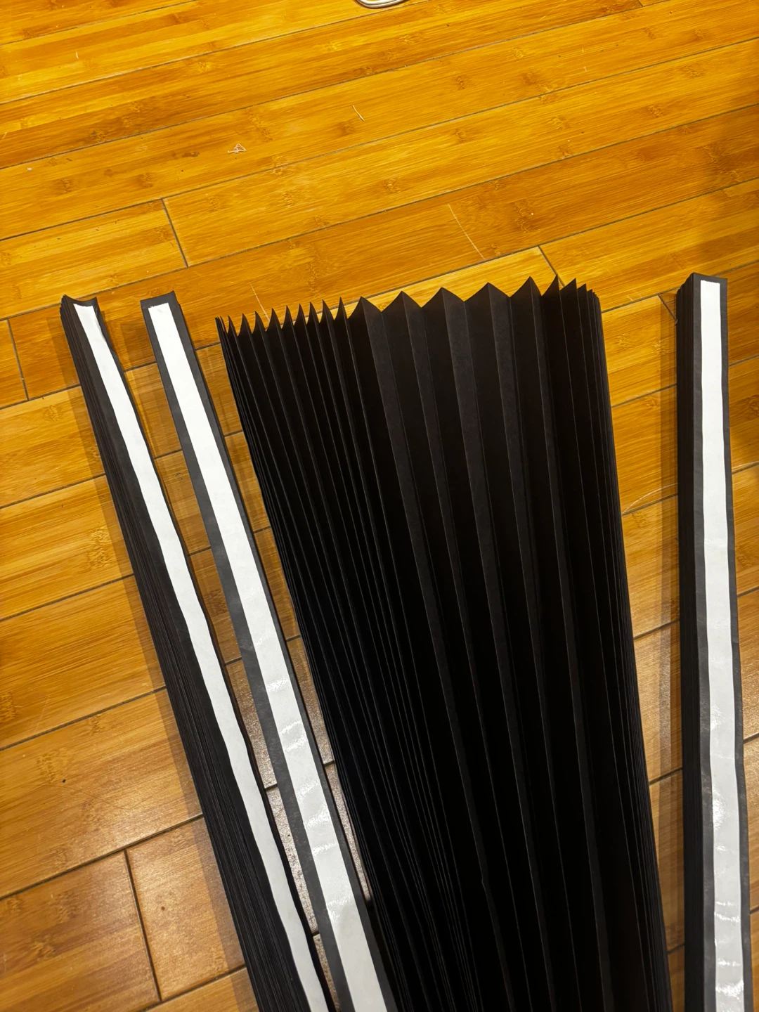 4 Black pleated blinders - photo 4