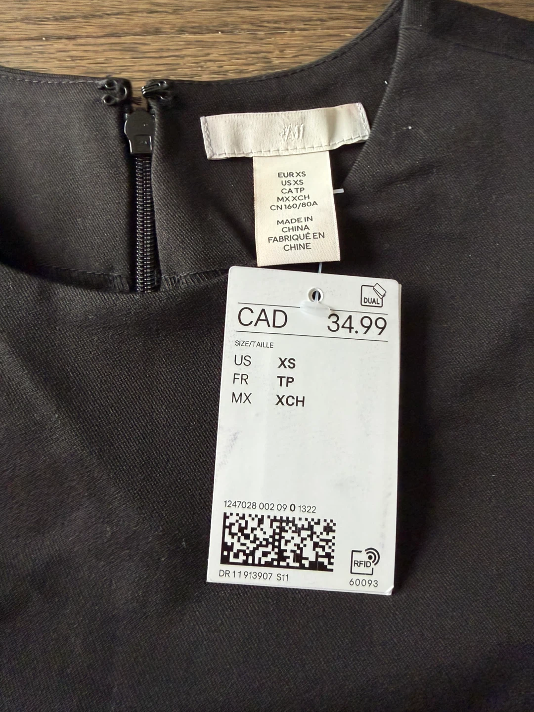 H&M Black Short Sleeve Dress - XS - photo 2