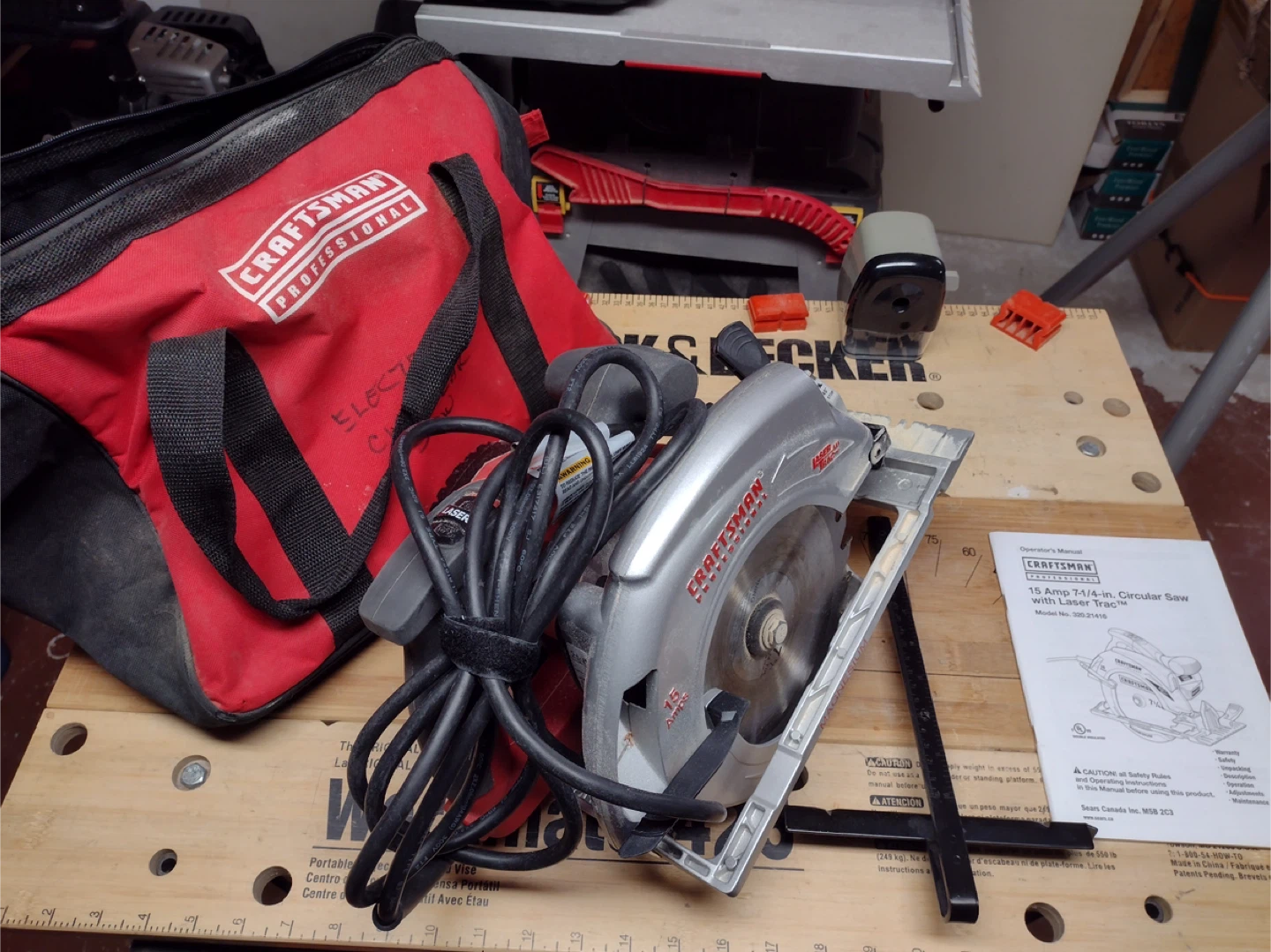 Craftsman 15 amp 7 1/4 Inch Circular Saw with Laser Trac