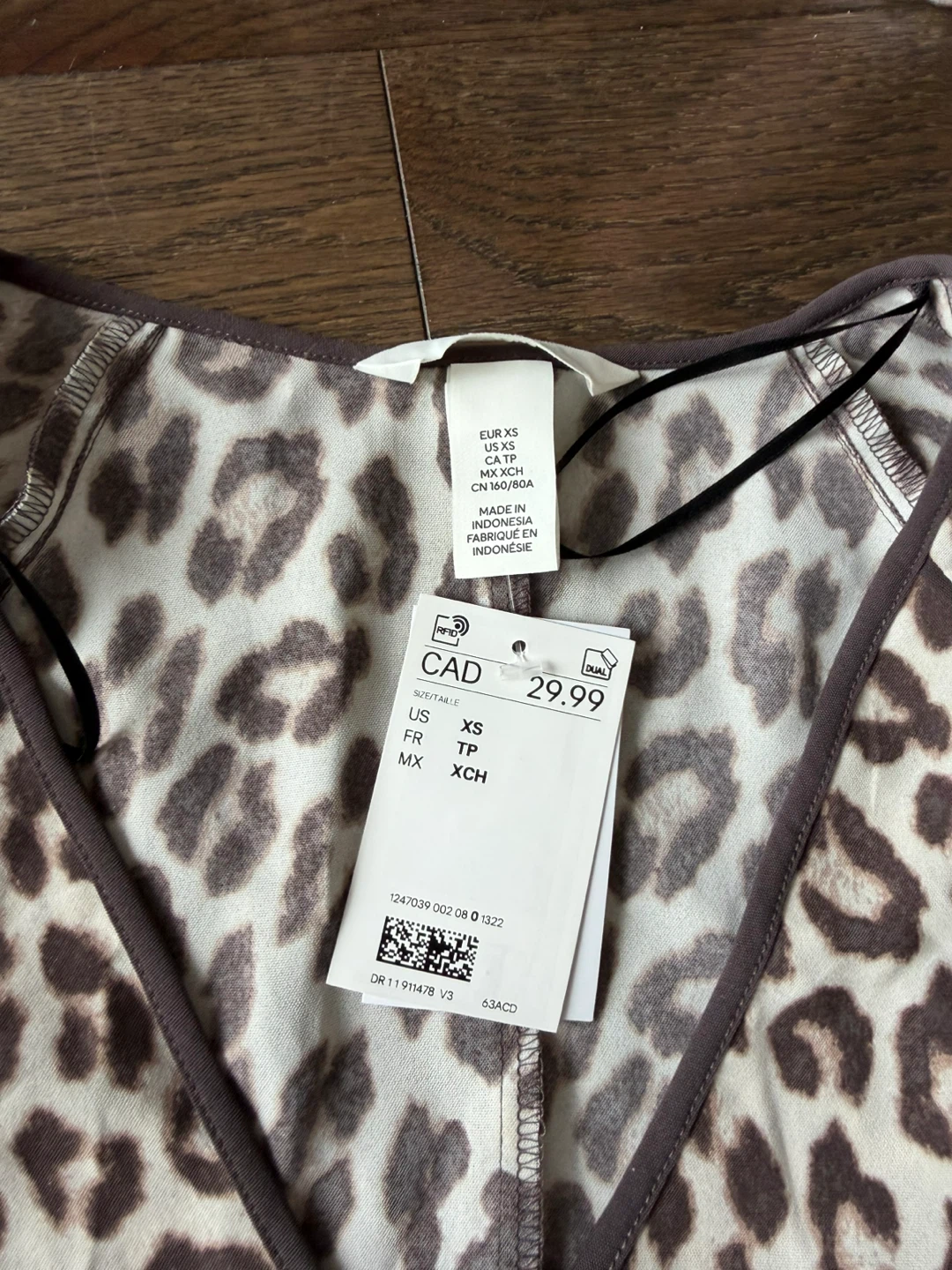 H&M Leopard Print Mini Dress - photo 2