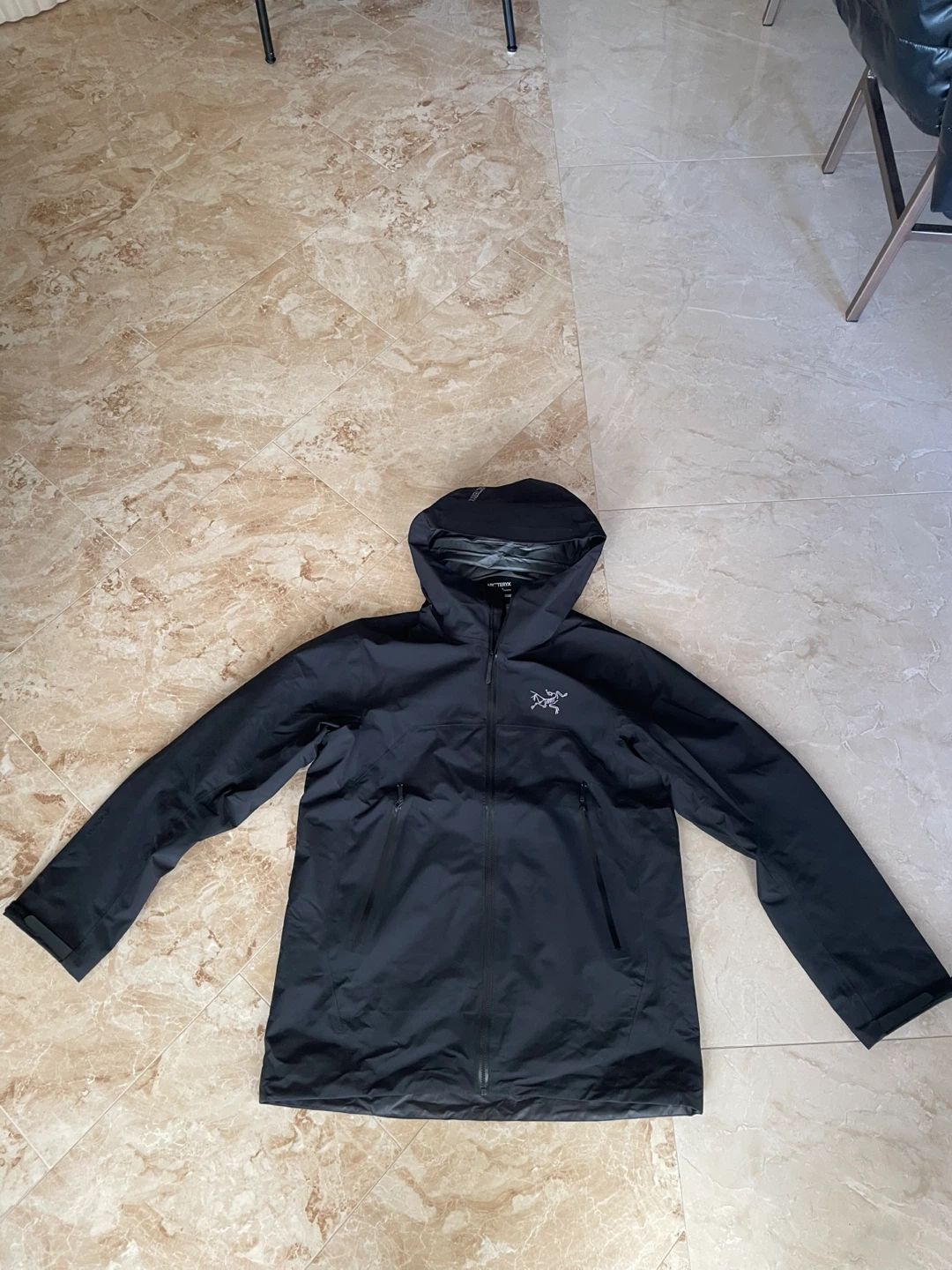 Arc'teryx Men's Beta Jacket - photo 3