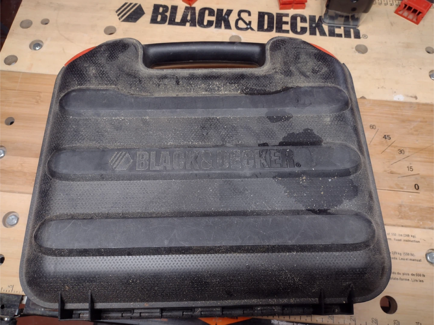 Black & Decker Orbital Action / Scrolling Jigsaw with Laser - photo 2