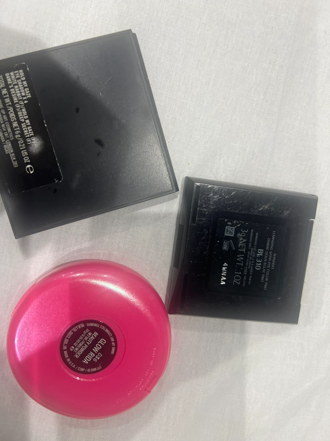 MAC Trolls & Shiseido Eye Shadow Palettes and Glowy Rouge - photo 3