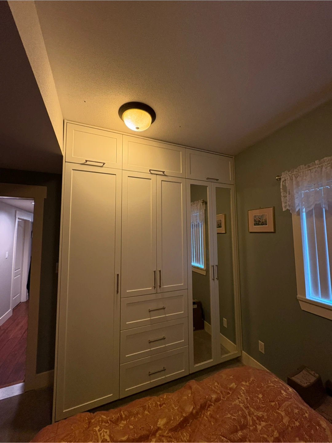 White Wardrobe with Mirror Doors and Drawers