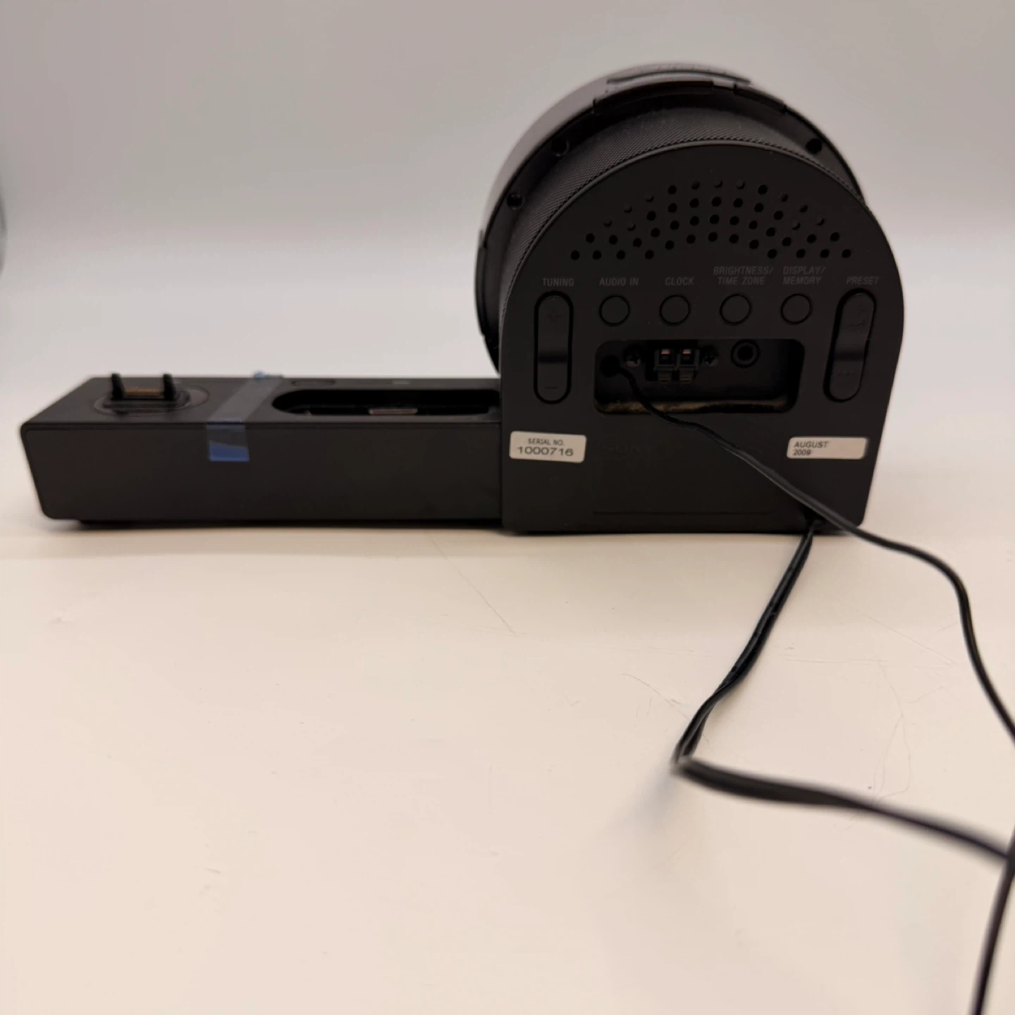 Sony Walkman NWZ-S616F + W580i Phone + Dream Machine Dock - photo 3