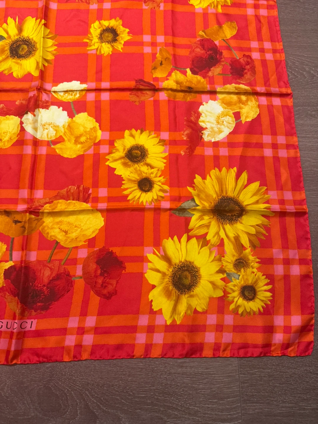 Gucci Silk Scarf - Red Floral Plaid made in Italy - photo 3