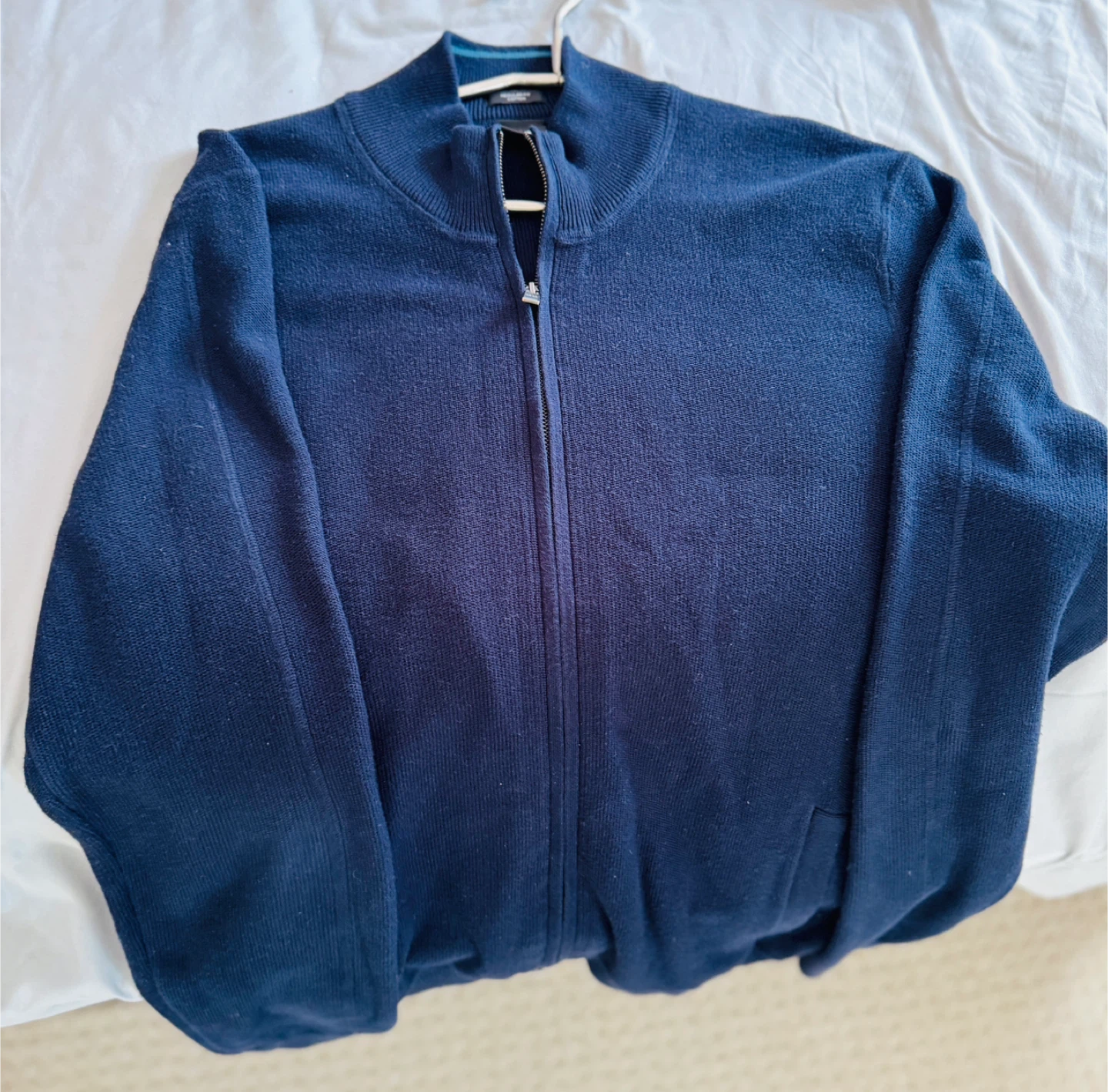 HUGO BOSS BLUE COLOR SWEATER (size: L) - photo 3