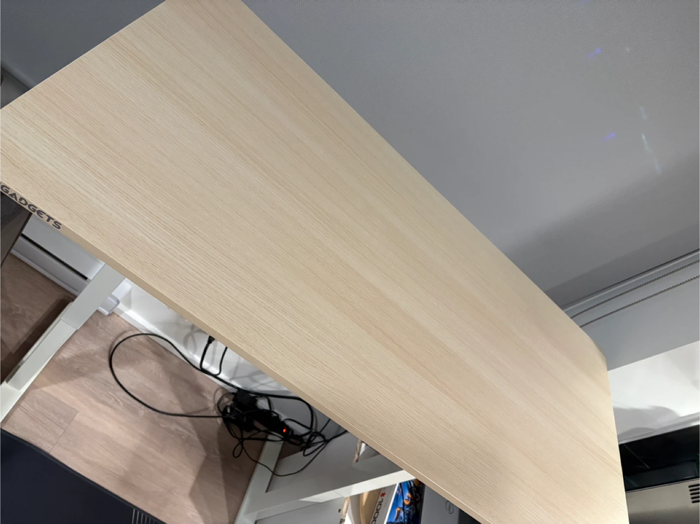 Standing desk - photo 3