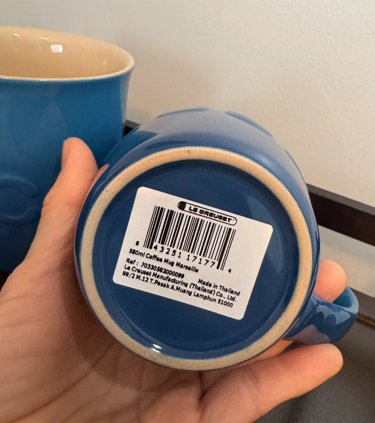 Set of 2 Le Creuset 20oz. Extra-Large Logo Mug - photo 5