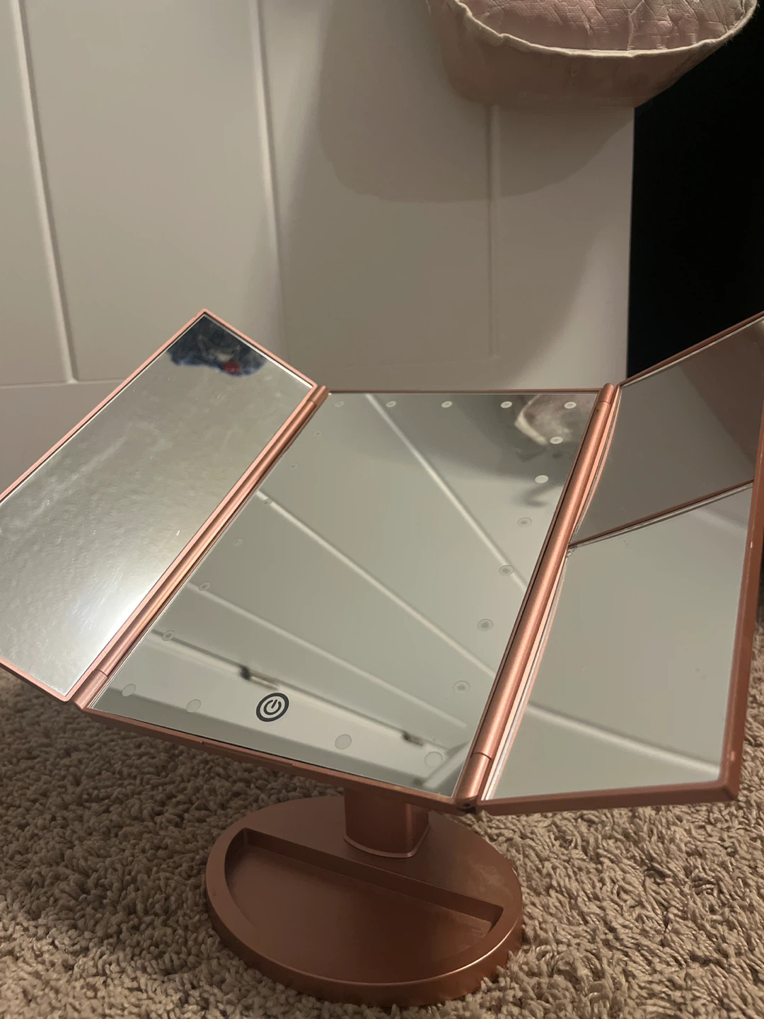 Three-Sided Vanity Mirror with Lights - photo 2