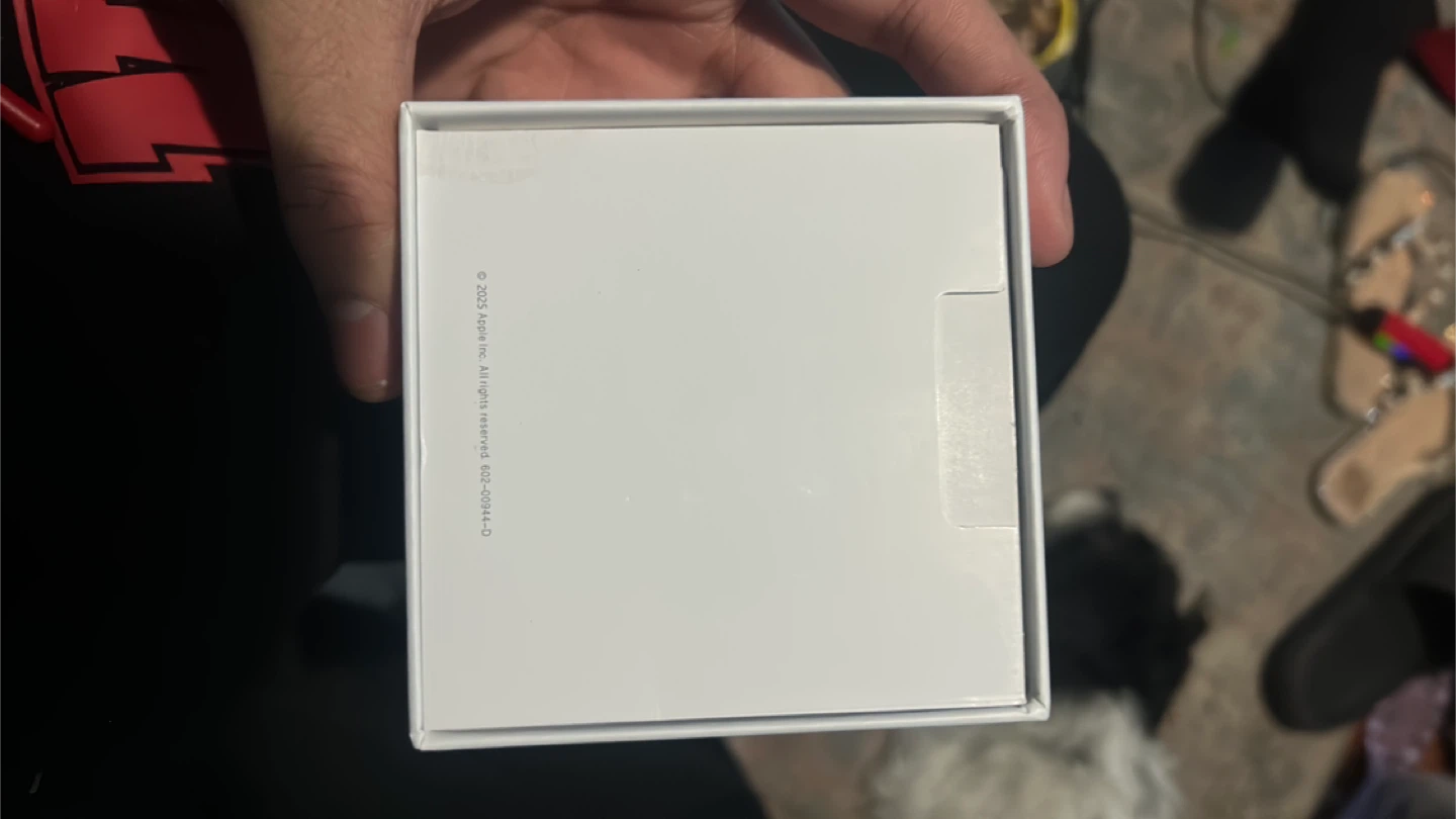 Apple AirPods - photo 5