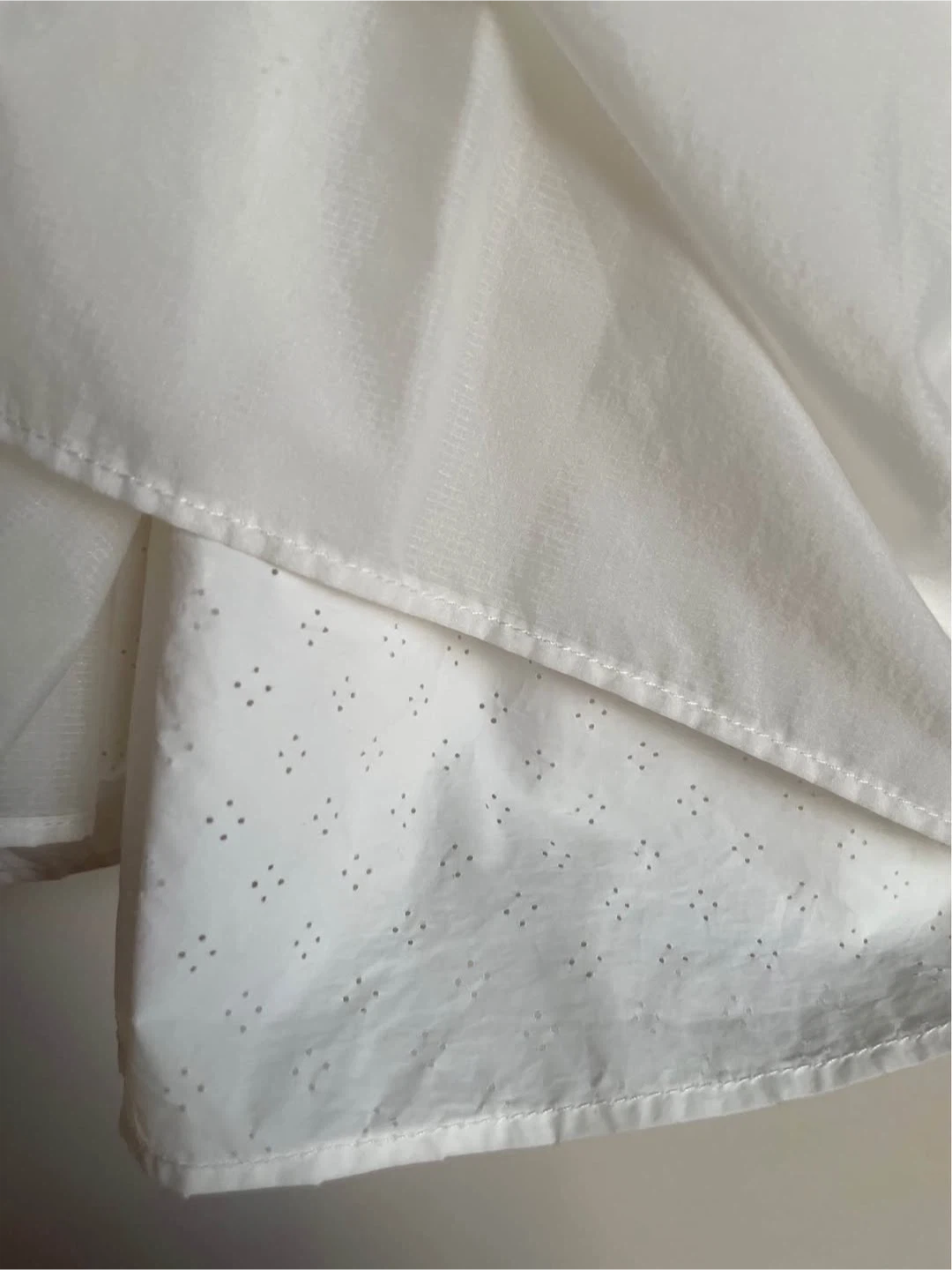 New KPOP style white puffy skirt size M - photo 4