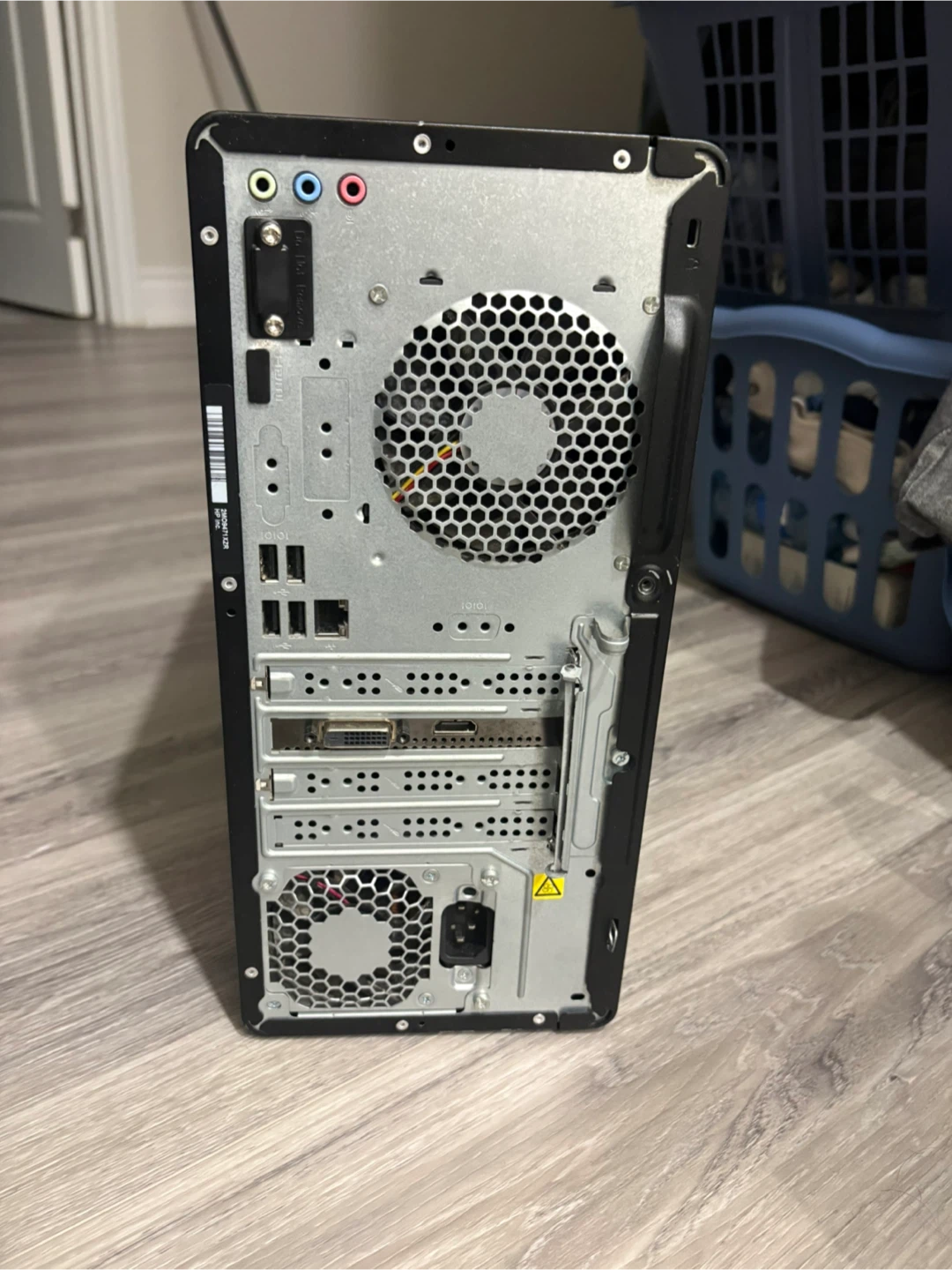 HP Pavilion Gaming Desktop - photo 2