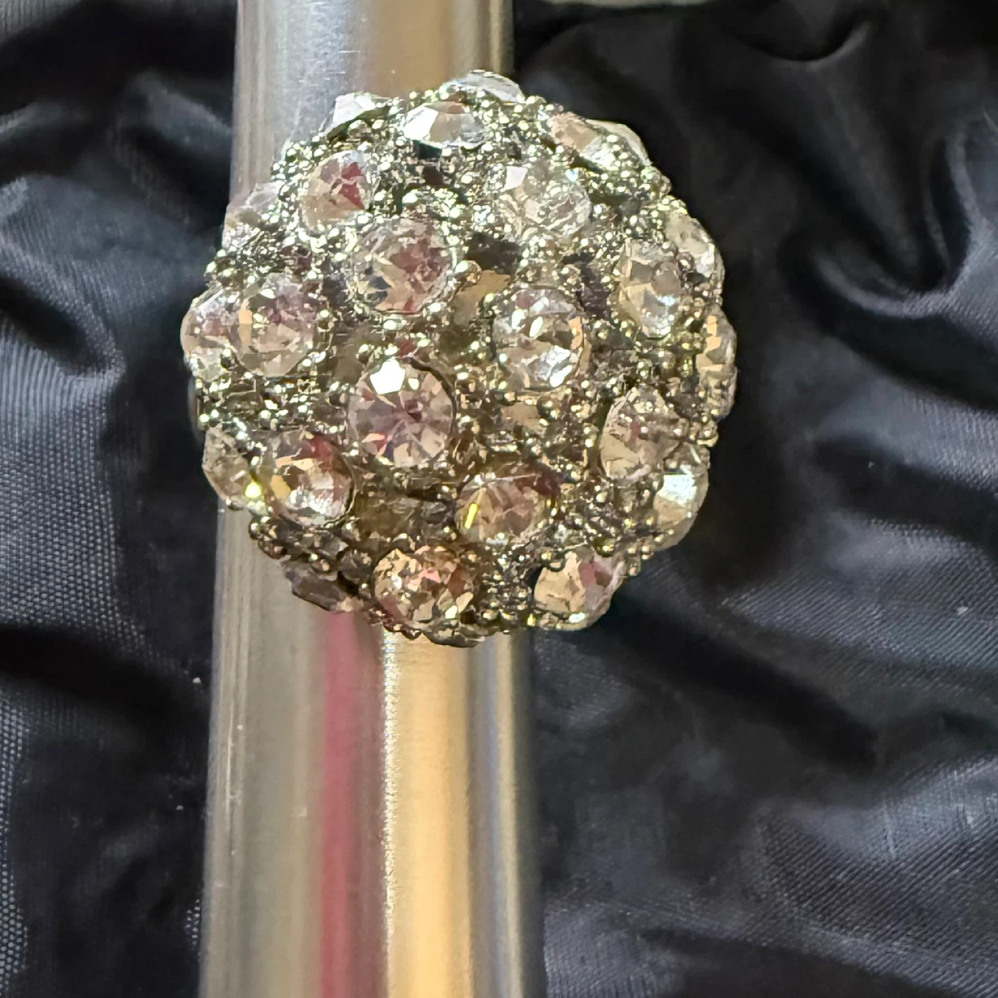 Vintage Style Domed Cluster Ring - photo 5
