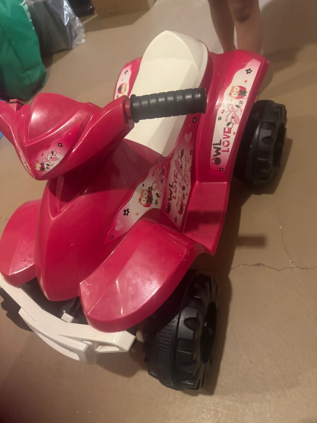 Kids Pink Ride-On ATV - photo 2