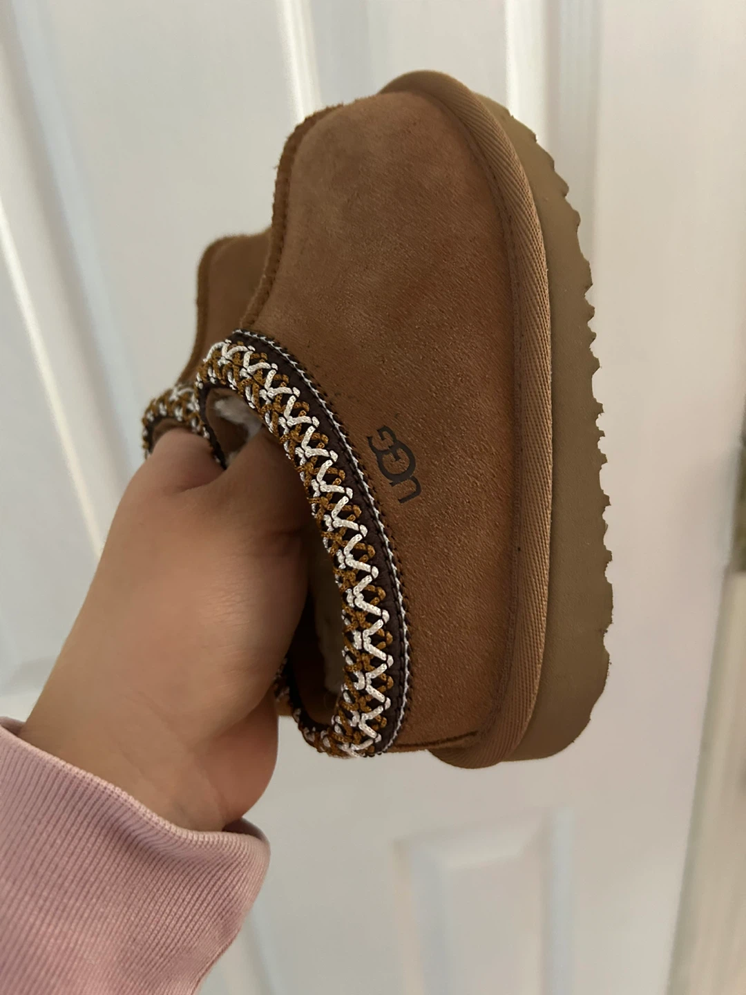 UGG Australia Brown Suede Slippers toddler size 8 - photo 2